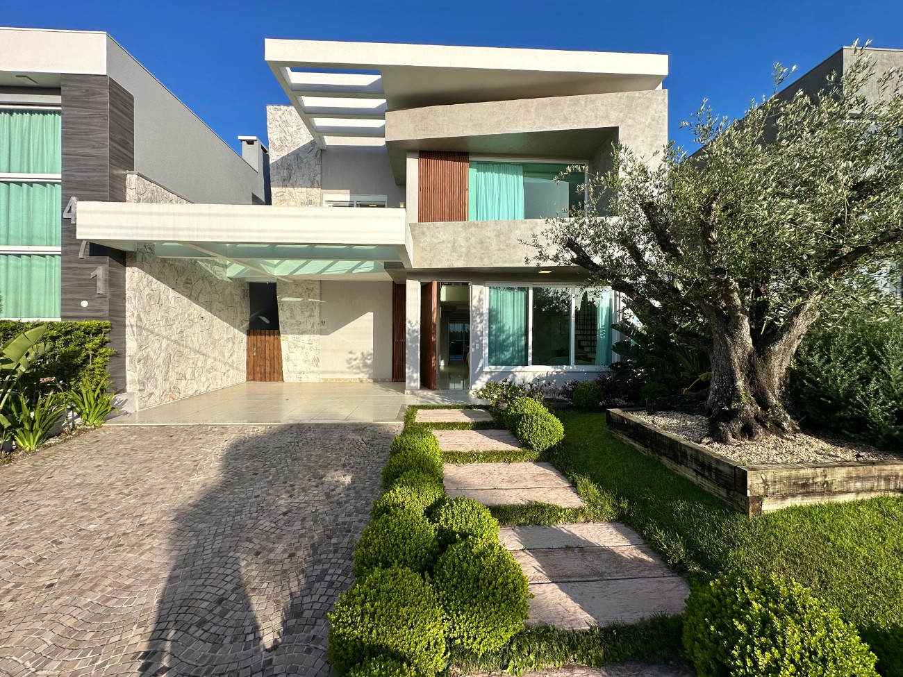 Casa em Condomínio 4 dormitórios para venda, Condado De Capão em Capão da Canoa | Ref.: 10225