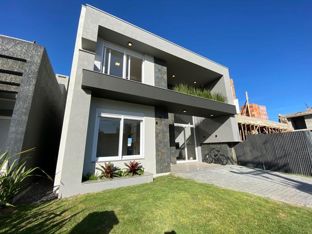 Casa em Condomínio 4 dormitórios para venda, Centro em Xangri-lá | Ref.: 12180