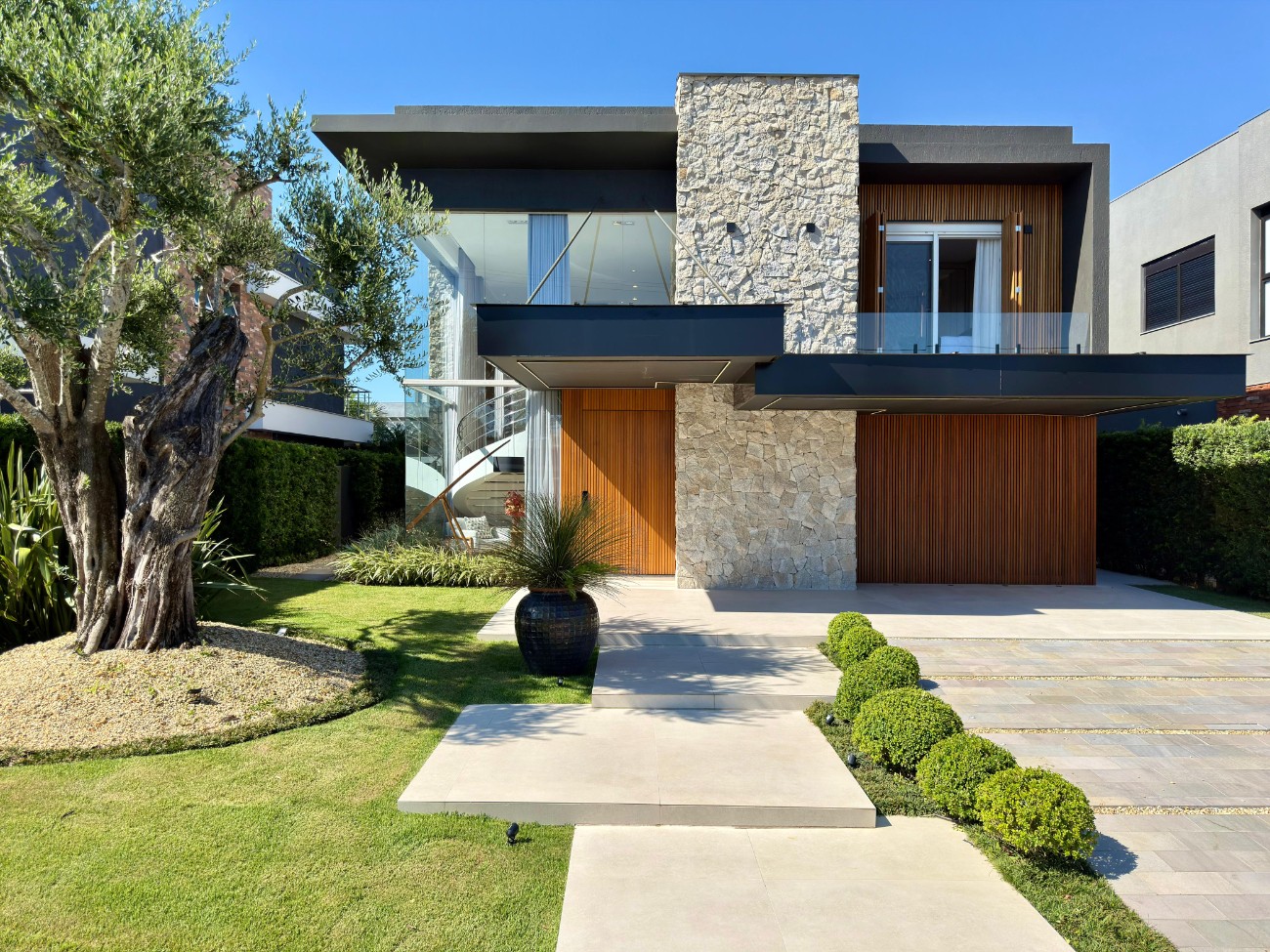 Casa em Condomínio 5 dormitórios para venda, Centro em Xangri-lá | Ref.: 12522