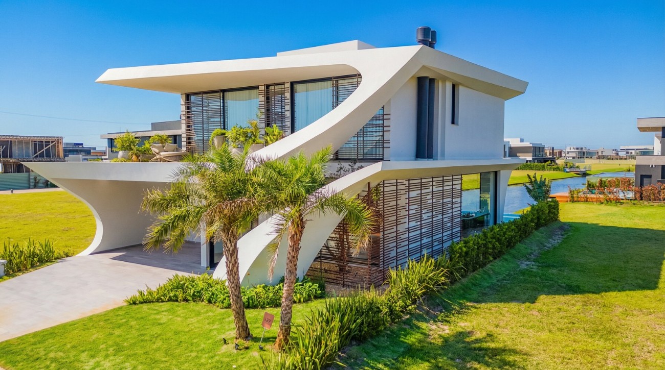 Casa em Condomínio 5 dormitórios para venda, Centro em Xangri-lá | Ref.: 14061