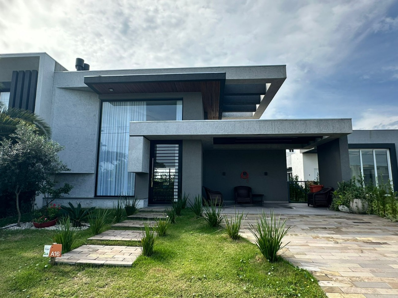 Casa em Condomínio 3 dormitórios para venda, Indefinido em Capão da Canoa | Ref.: 14526