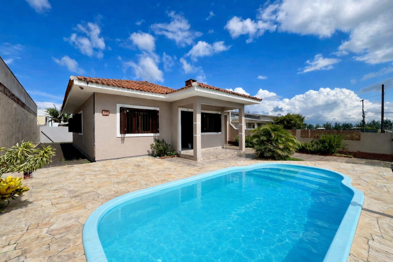 Casa 3 dormitórios para venda, Zona Norte em Capão da Canoa | Ref.: 14835