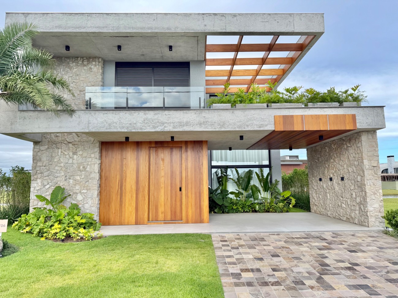 Casa em Condomínio 5 dormitórios para venda, Centro em Xangri-lá | Ref.: 16246