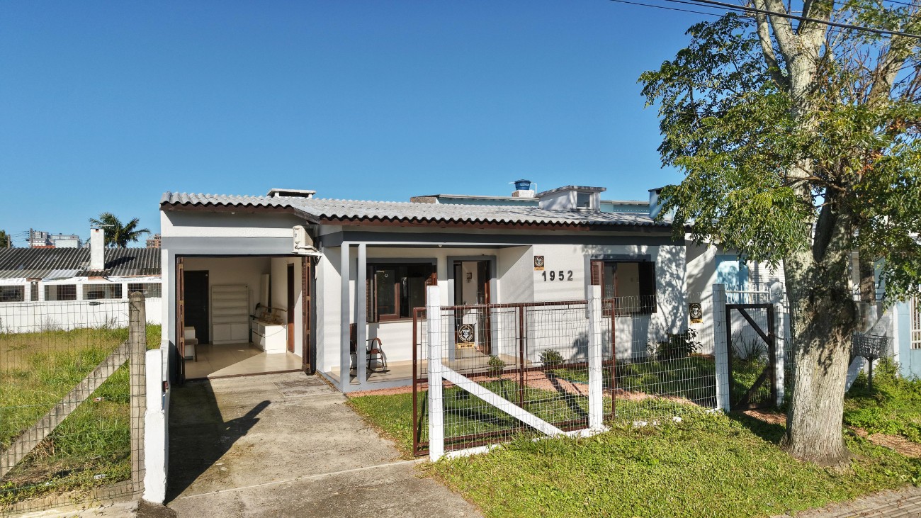 Casa 3 dormitórios para venda, Zona Nova em Capão da Canoa | Ref.: 17113