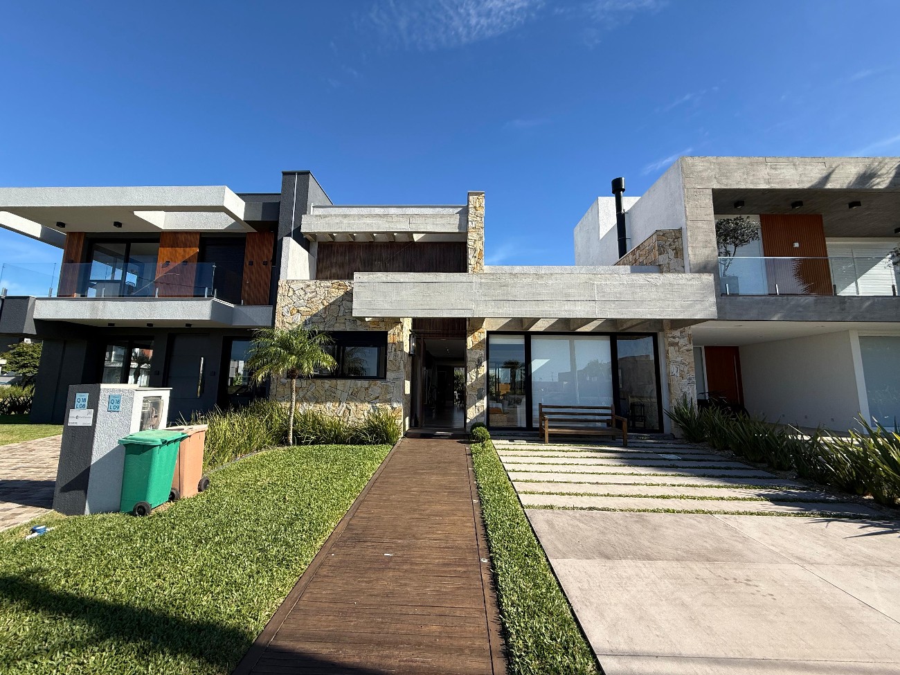 Casa em Condomínio 4 dormitórios para venda, Centro em Xangri-lá | Ref.: 18133