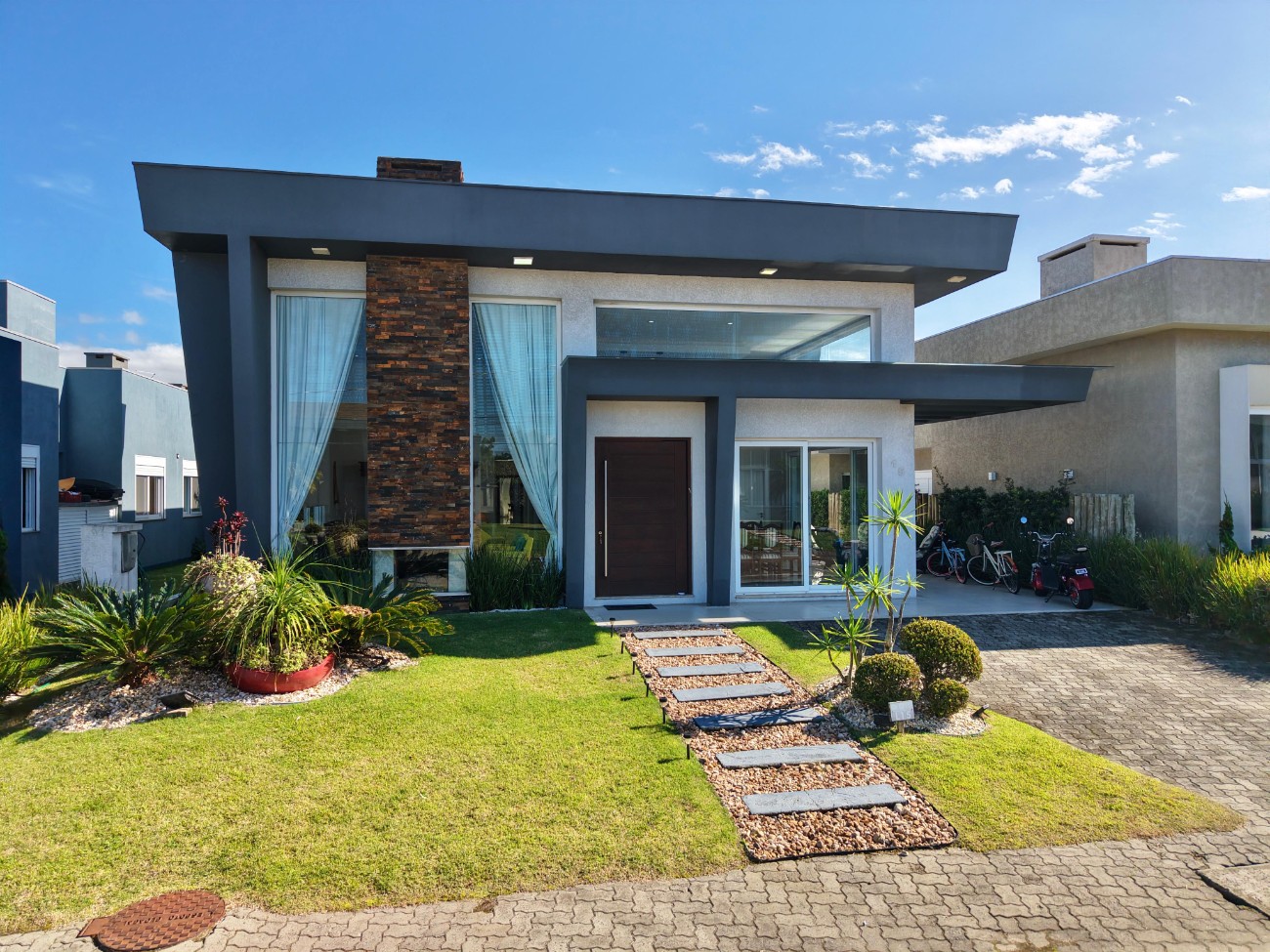 Casa em Condomínio 4 dormitórios para venda, Dubai Resort em Capão da Canoa | Ref.: 19431